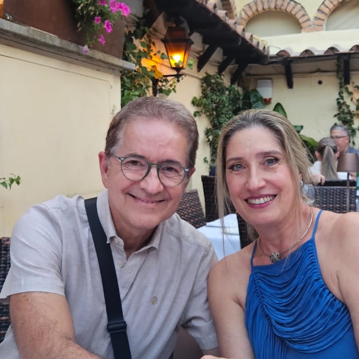 Carlos Tramontina é casado há quase 40 anos com Rosana Gerab - Foto: Reprodução / Instagram @carlostramontina