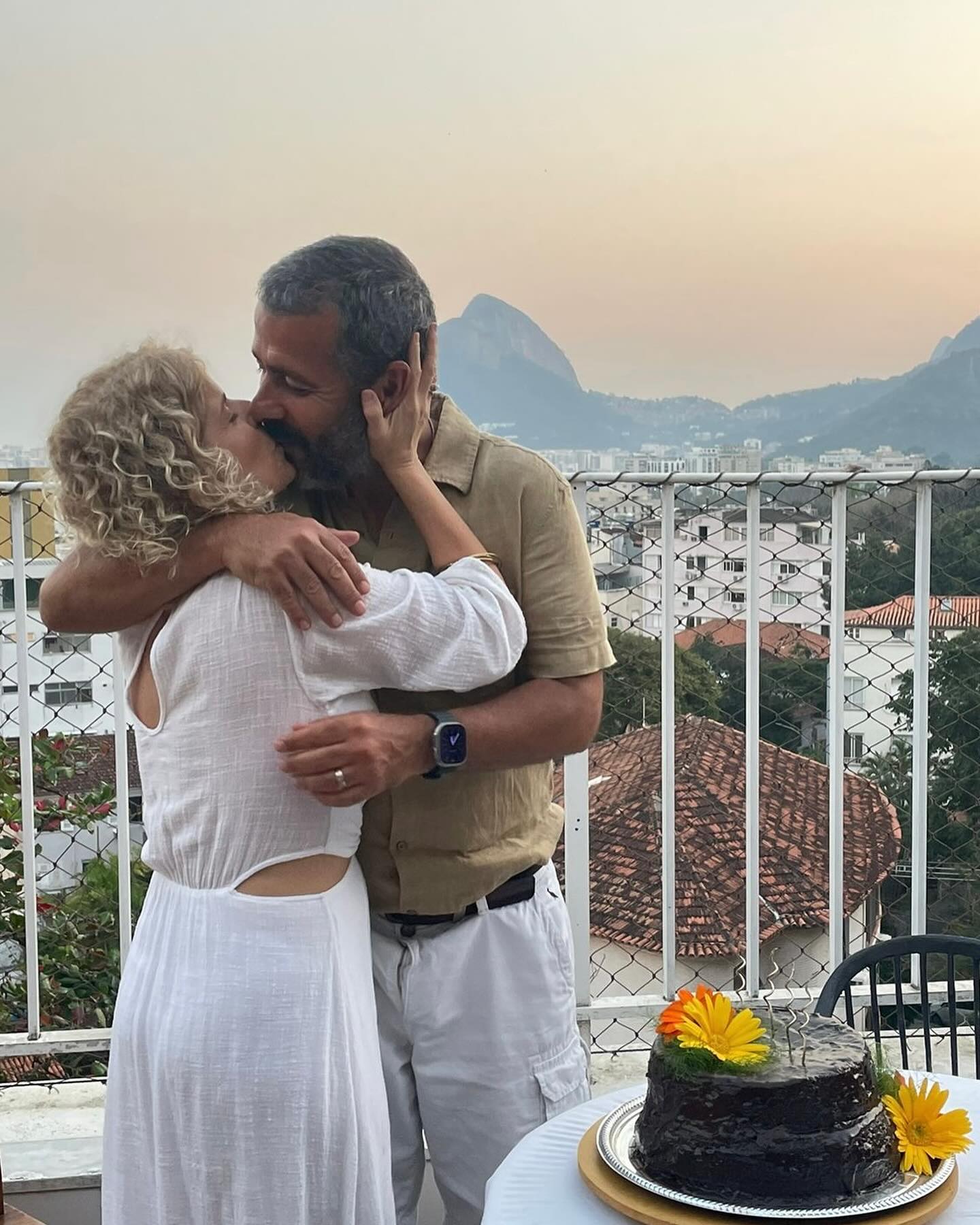 Marcos Palmeira com a esposa, Gabriela Gastal - Foto: Reprodução / Instagram @gabigastal