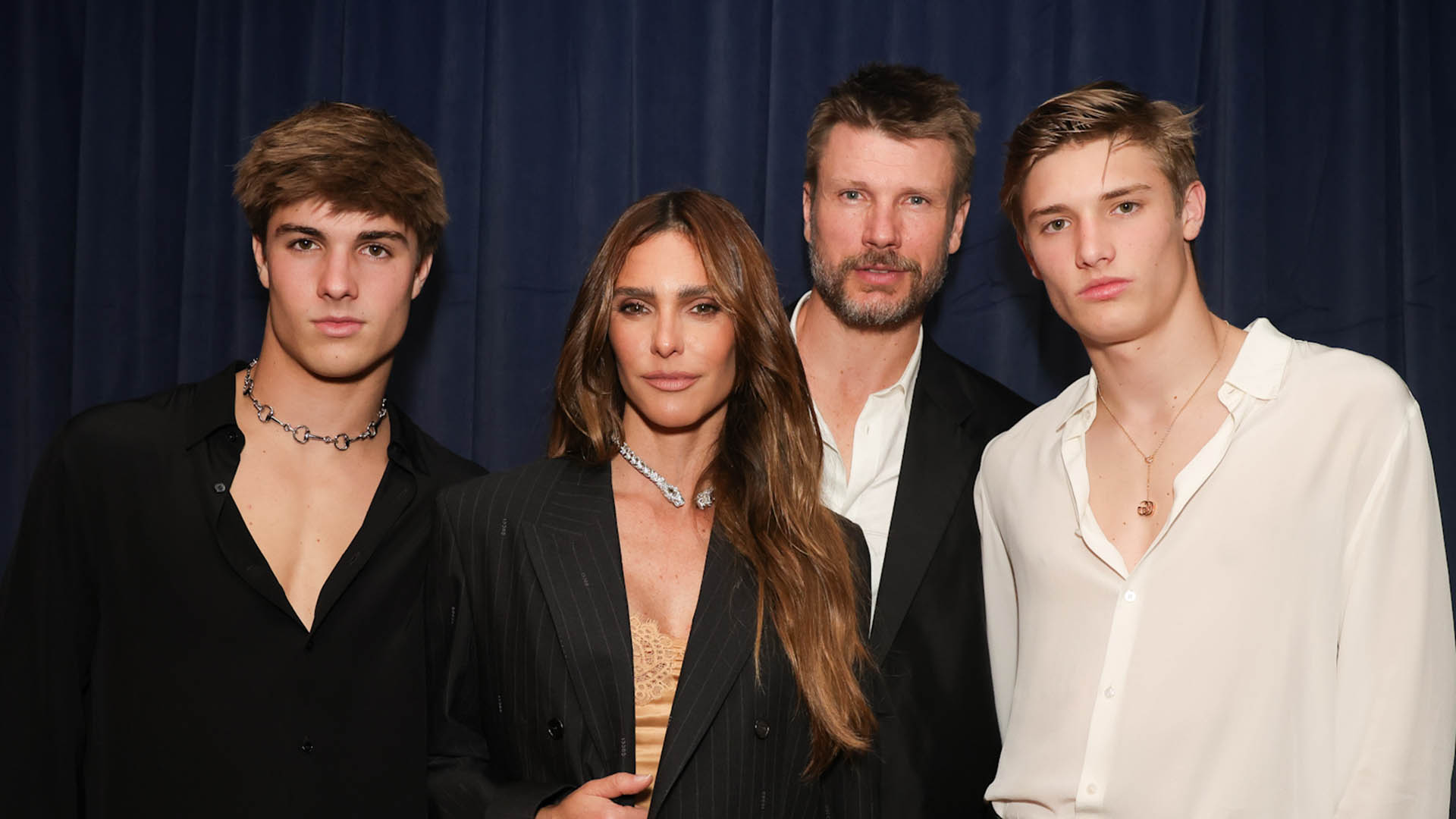 Fernanda Lima e Rodrigo Hilbert com os filhos gêmeos, João e Francisco - Foto: Lucas Ramos / Brazil News
