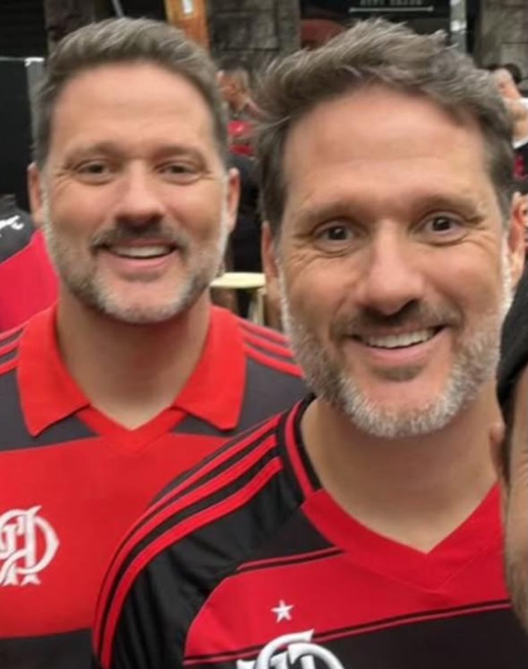 Cyro e Tadeu Picchi, filhos gêmeos de Elizabeth Savala e Marcelo Picchi - Foto: Reprodução / Instagram @elizabethsavala