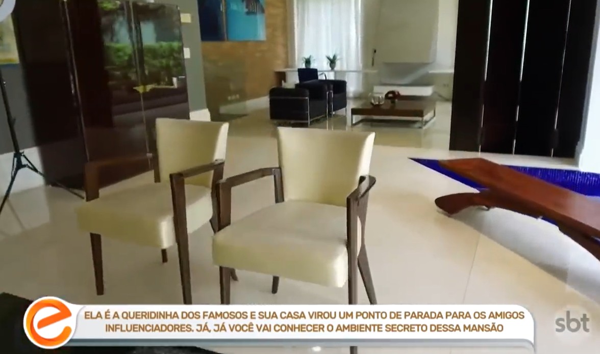 Gkay uniu carreira e vida pessoal em mansão - Foto: Reprodução/SBT
