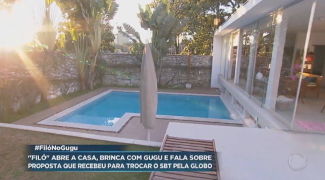 Área da piscina e espaço gourmet - Foto: Reprodução/Record