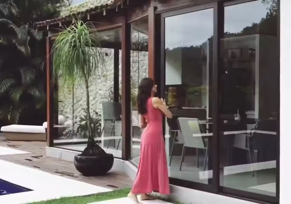 Isis Valverde mostra detalhes de sua casa — Foto: reprodução/ instagram