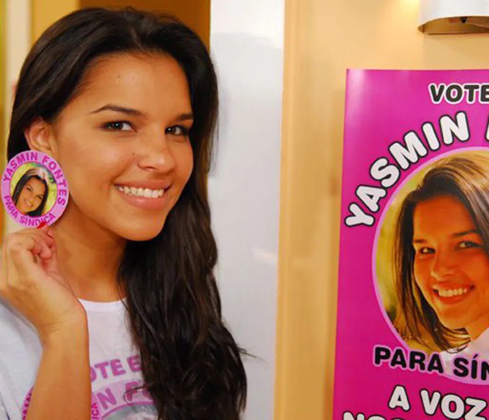 Mariana Rios como Yasmin em Malhação, em 2008 — Foto: Márcio de Souza / TV Globo