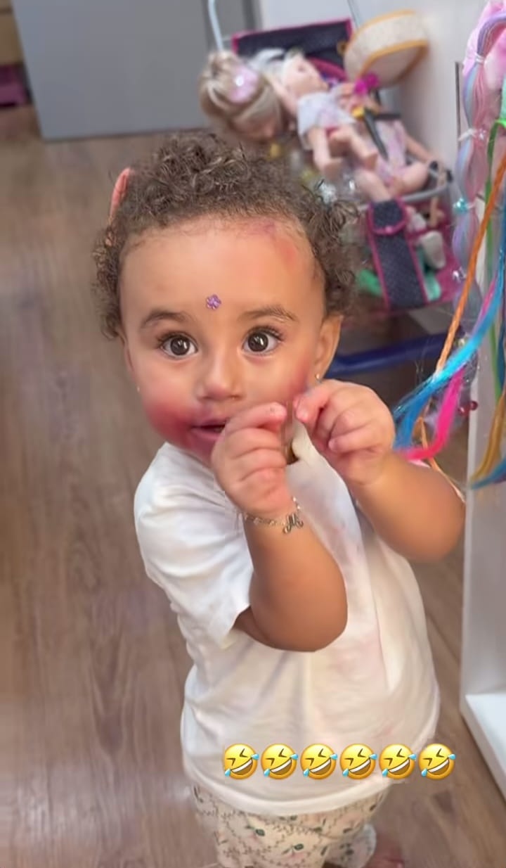 Filha de Neymar