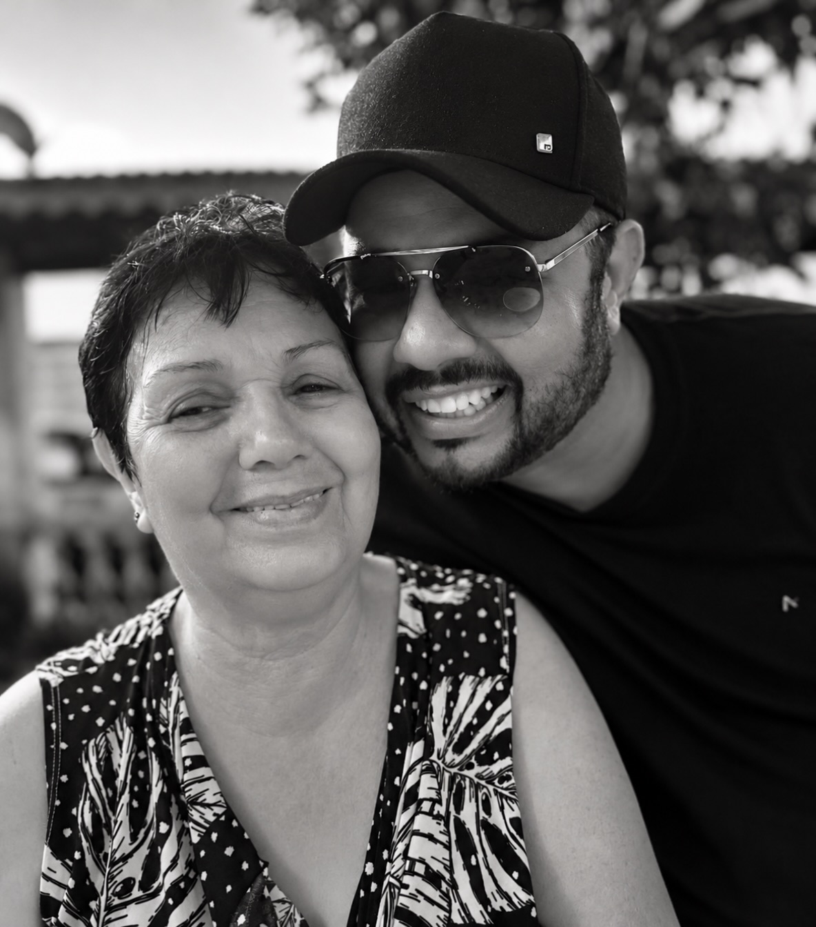 Moysés Rico com a mãe - Foto: Reprodução / Instagram
