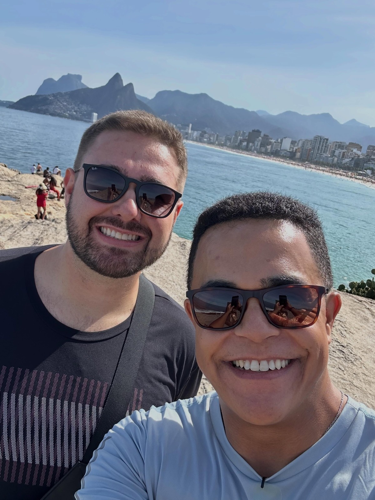Marcelo Pereira com o namorado, Lourenço Albarello - Foto: Reprodução / Instagram @marcelopereiratv