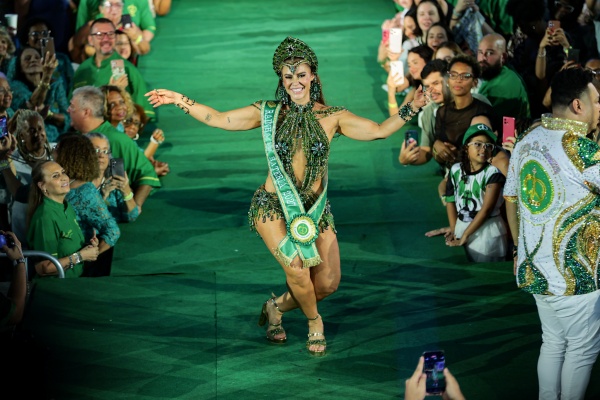 Paolla Oliveira