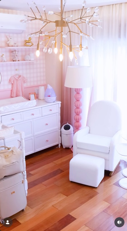 Quarto da filha de Mari Fernandez e Júlia Ribeiro - Foto: Reprodução / Instagram @juliaaribeirol