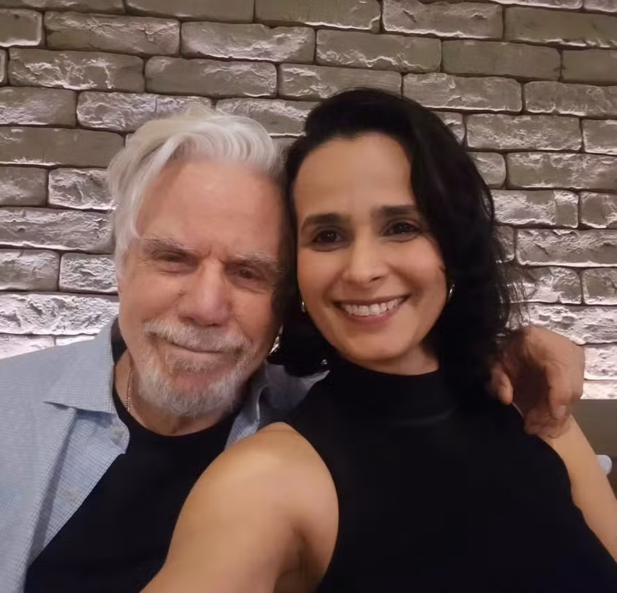 Reginaldo Faria e namorada - Foto: Reprodução/Instagram