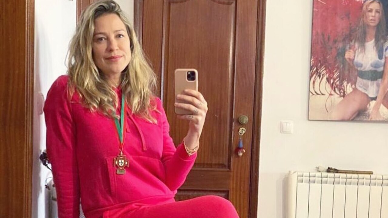 Sem roupa, Luana Piovani protagoniza foto ousada e arranca suspiros: ”Musa”