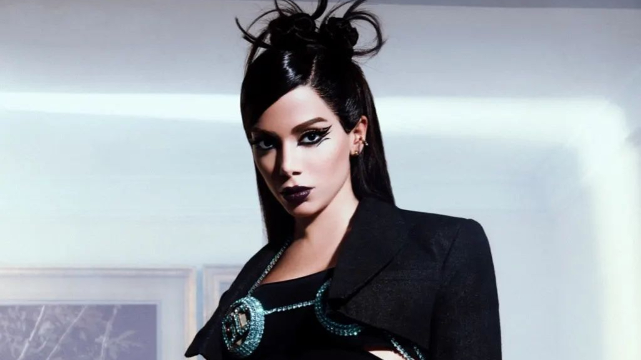Anitta comenta estilo rock’n’roll para ‘Boys Don’t Cry’: ”De volta à minha adolescência”
