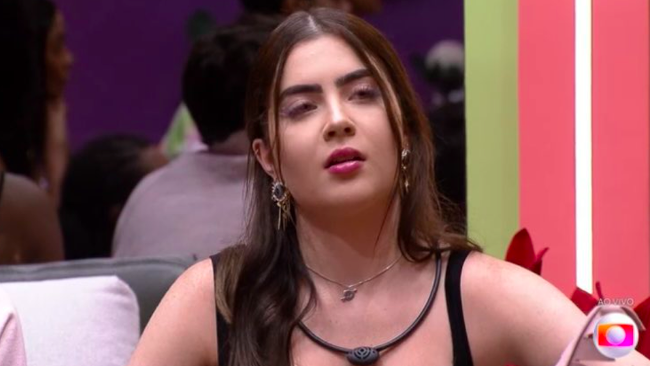BBB 22: Larissa, da Casa de Vidro, revela informação externa para Jade sobre PA: “Cuidado, até a Anitta está de olho”