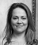 Viviane Pasmanter, geminiana sempre animada e dedicada