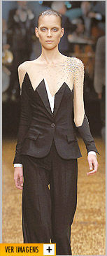 SPRING 2007 PRÊT-À-PORTER VIKTOR & ROLF