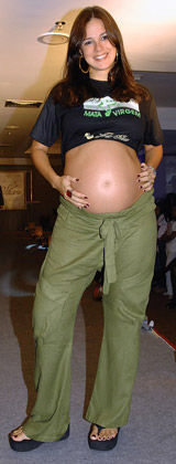 DESFILE BENEFICENTE