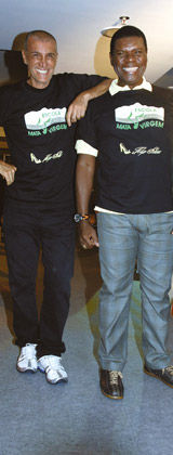 DESFILE BENEFICENTE