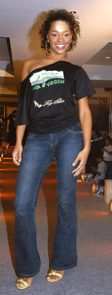 DESFILE BENEFICENTE