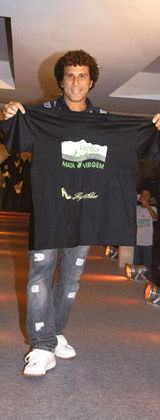 DESFILE BENEFICENTE