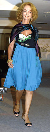 DESFILE BENEFICENTE