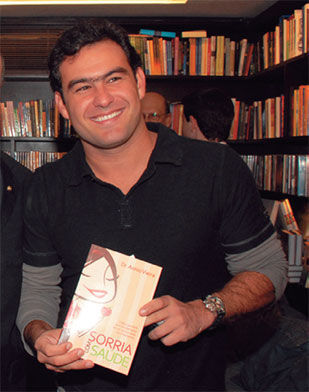 LIVRO SORRIA COM SAÚDE