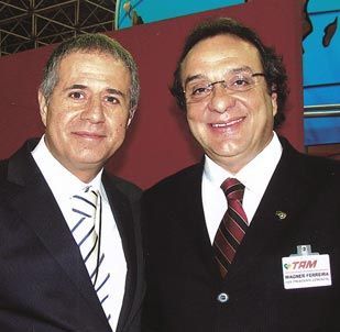 ENTREVISTAS PARA A TV