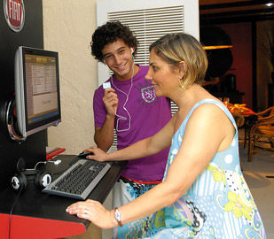 PARA OUVIR E DANÇAR