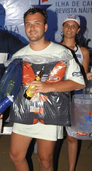 FESTA NO MAR E NA TERRA