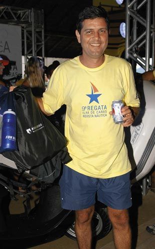 FESTA NO MAR E NA TERRA