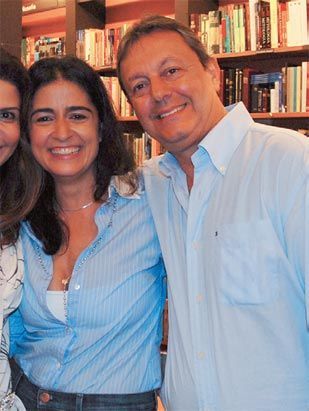 NOITE DE AUTÓGRAFOS EM SP