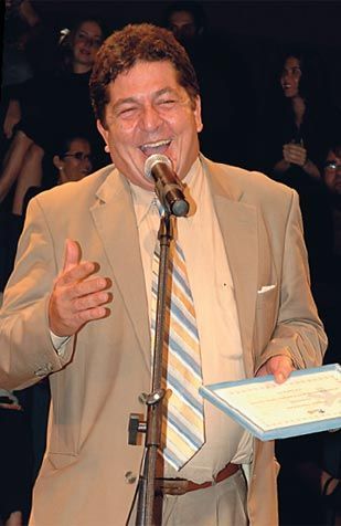 HOMENAGEM