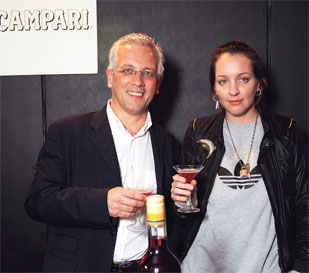 VIPS NO LOUNGE CARAS/RSVP