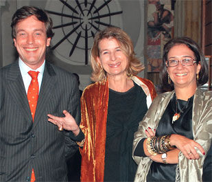 NOITE DE HISTÓRIA