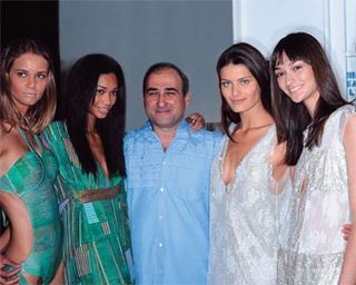 APLAUSOS A AMIR SLAMA