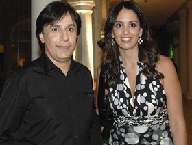 Tom Cavalcante curte férias com a família...
