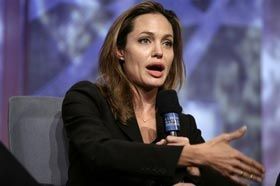 Angelina Jolie defende refugiados no Iraque...