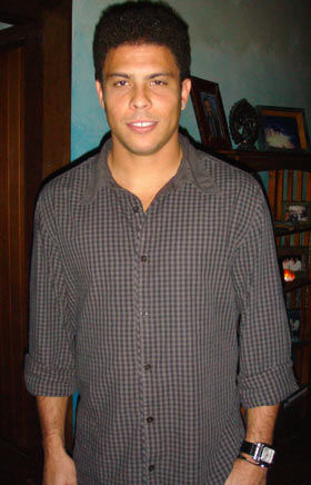 Ronaldo terá alta do hospital...