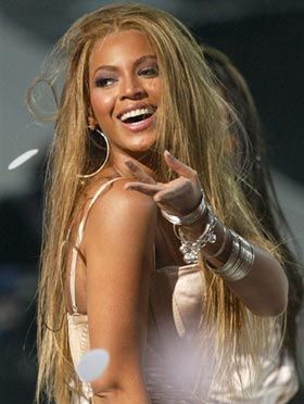 Beyoncé Knowles ganha boneco de cera em...