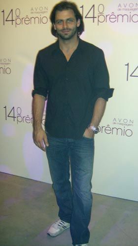 PING-PONG: Henri Castelli revela medo de...