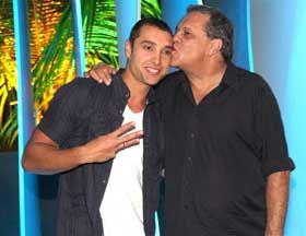 Leonardo Carvalho, filho do diretor Dennis…