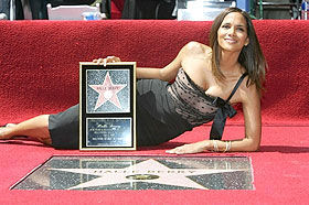 Halle Berry ganha estrela na…