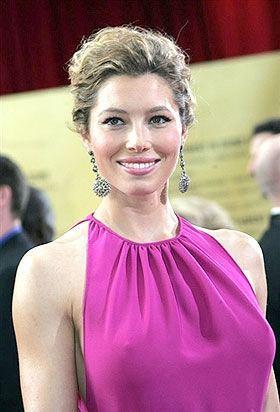 Jessica Biel é a mulher mais sexy…