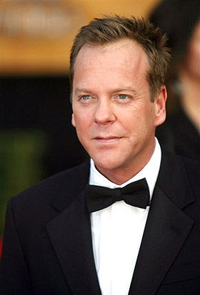Kiefer Sutherland chega ao Brasil…