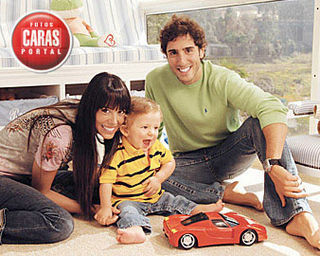 MARCOS MION E SUZANA GULLO COM O HERDEIRO