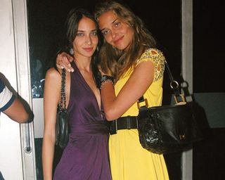ANA BEATRIZ E PATRÍCIA