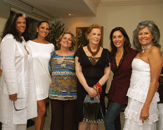 A confraternização de Beth, Luiza, Hilde, Lily, Christiane e Gisella.