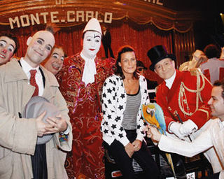 STEPHANIE NO CIRCO