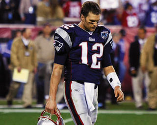 TOM BRADY: DERROTA DIANTE DE GISELE E DO CLÃ BÜNDCHEN