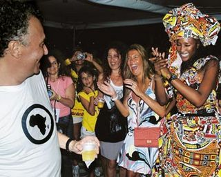 Dança com Nizan e Donata Meirelles