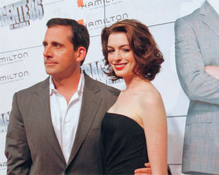 HUMOR COM ANNE HATHAWAY E STEVE CARELL
